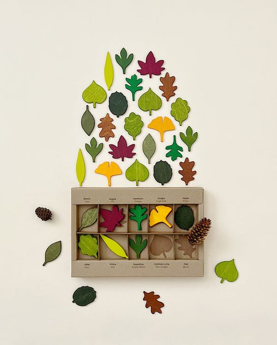 40pcs of Wooden Woodland Leaves