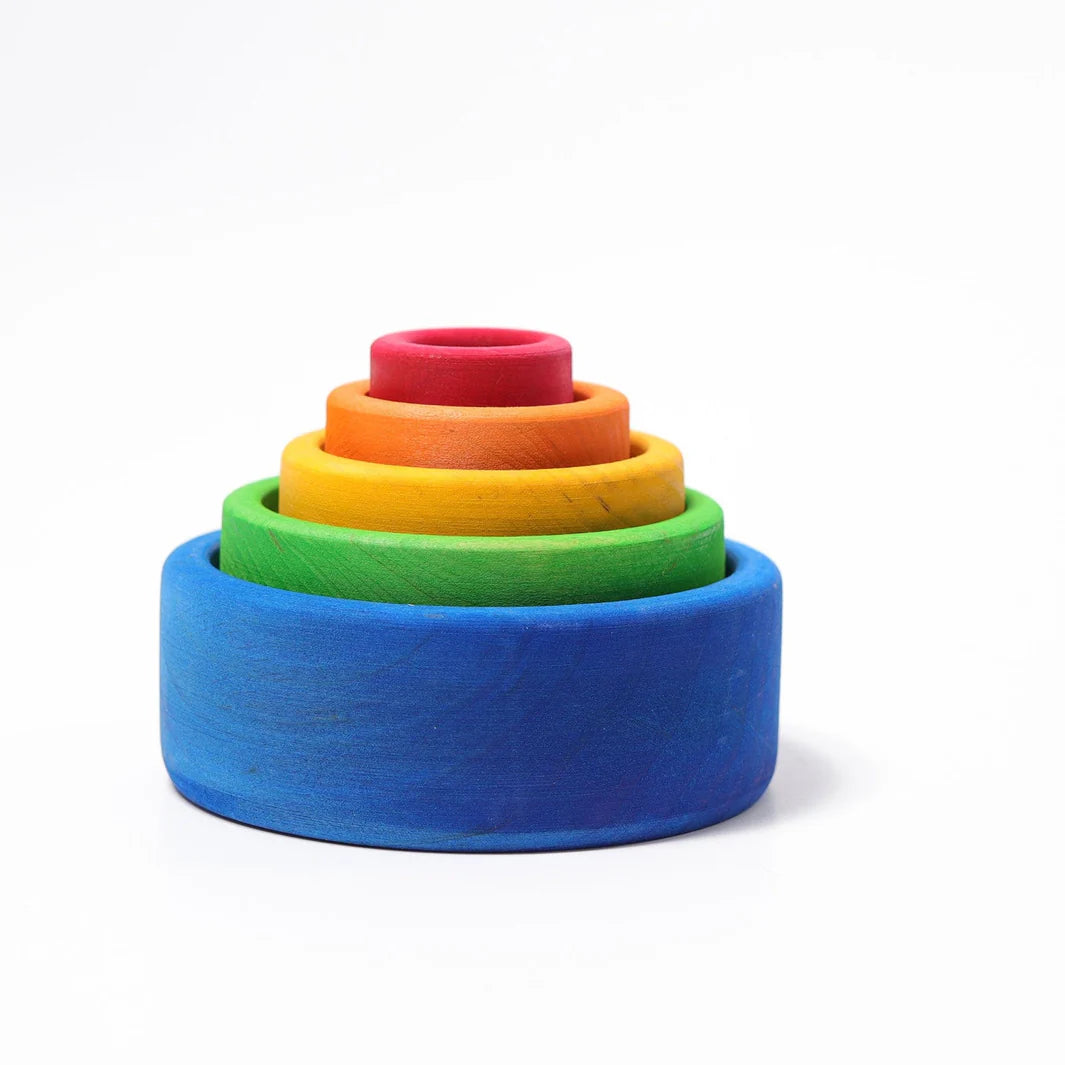 5 Nested Wooden Bowls