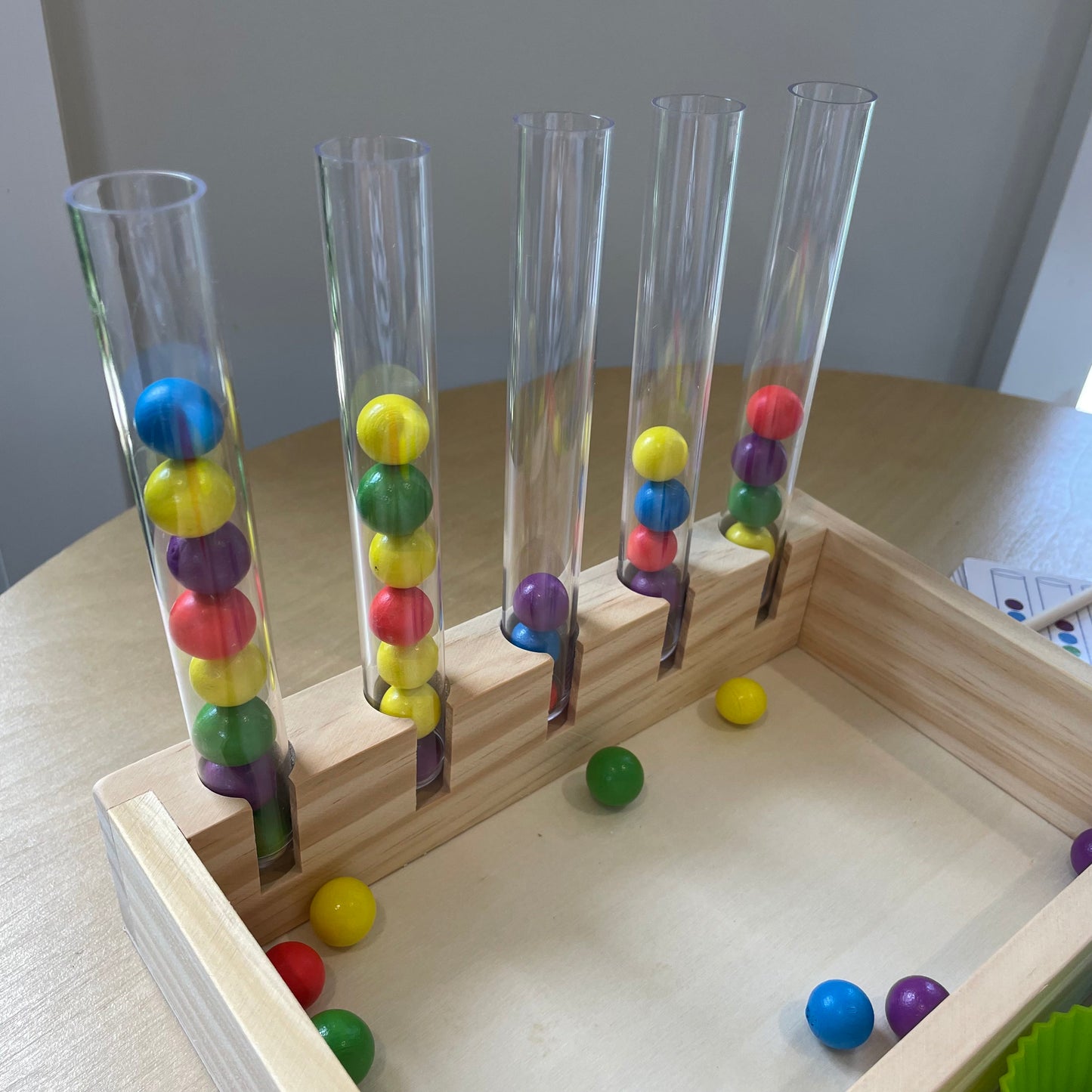 Little Scientist's Colours & Patterns Discovery Lab
