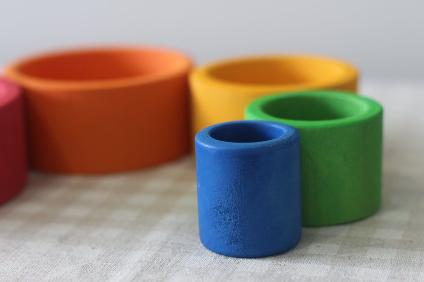 5 Nested Wooden Bowls