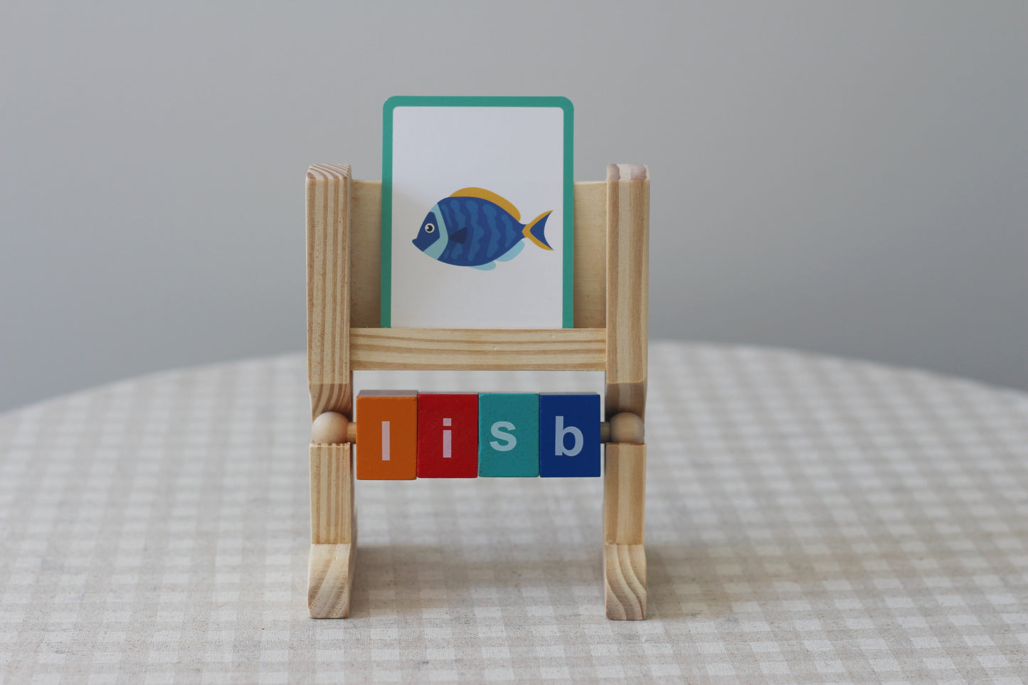 Spin-and-Read Word Builder Blocks with Flashcards