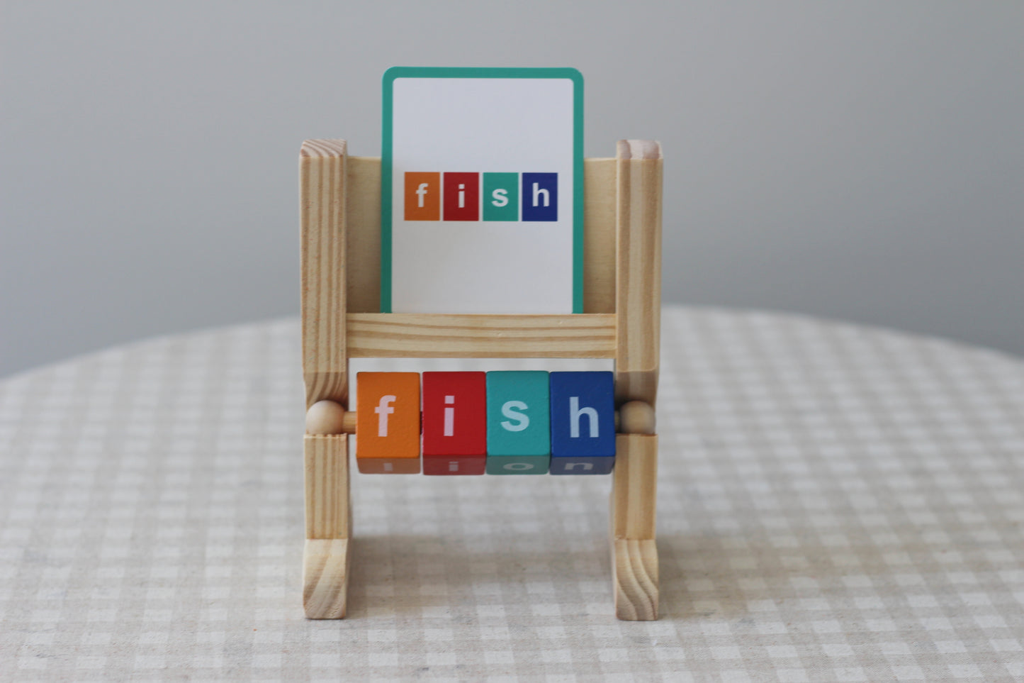 Spin-and-Read Word Builder Blocks with Flashcards