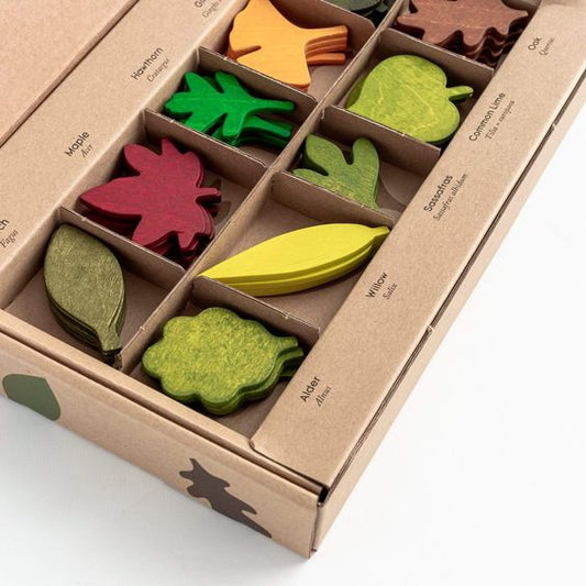 40pcs of Wooden Woodland Leaves