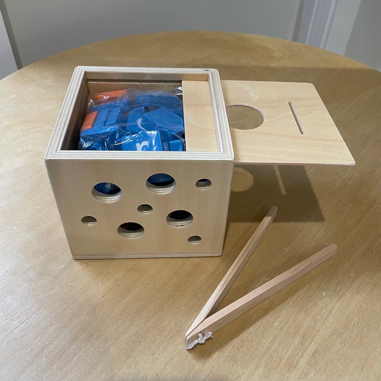 8 in 1 Multipurpose Activity Box
